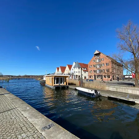 アパート Usedomtor 1720 I ヴォルガスト